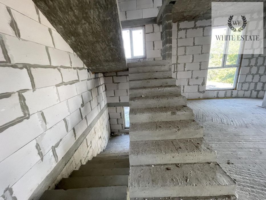 Продаж комерційного приміщення район Бам