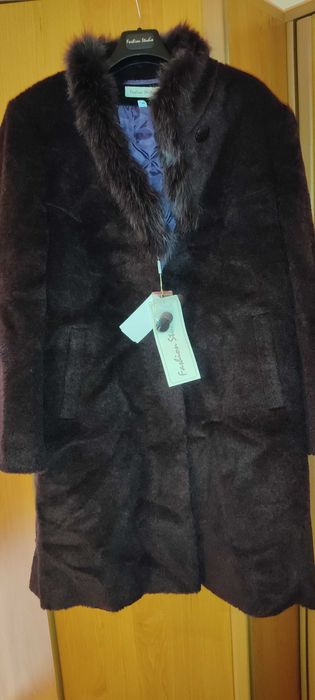 Płaszcz damski ''FASHION STUDIO"' rozmiar 46