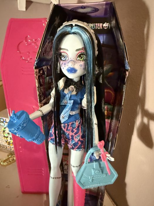 Monster High Frankie Stein burried secrets g3 doll lalka
