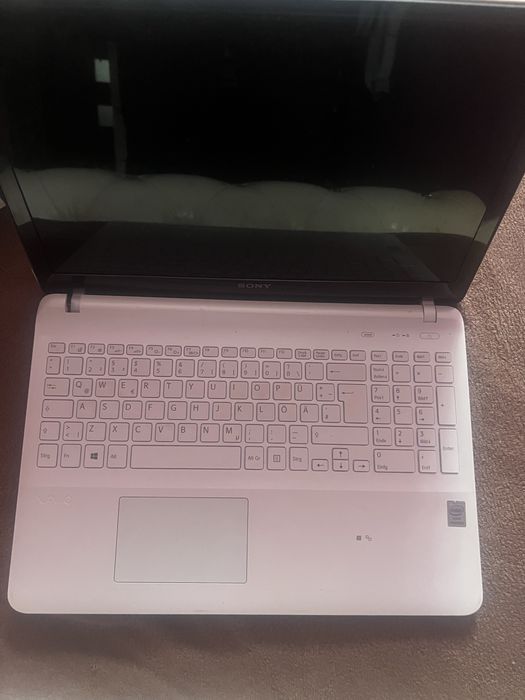 Sony Vaio  SFV152A29M