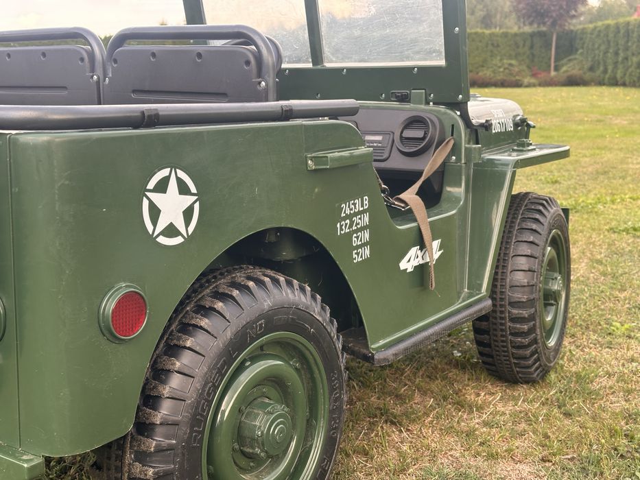 Jeep Willys wojskowy 4x4 – elektryczny – bardzo dobry stan