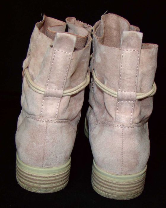 marco tozzi buty sztyblety  wiązane botki zamszowa skóra pudrowy róż