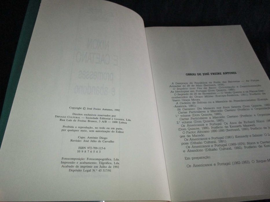 Livro Nixon e Caetano promessas e abandono José Freire Antunes