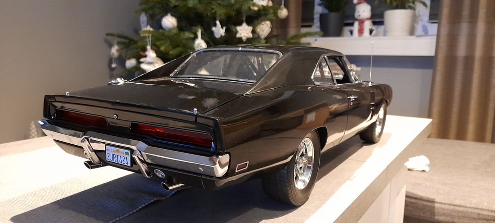 Dodge Charger R/T 1/8 スケール デアゴスティーニDodge Charger R/T 1/8スケールモデル Dodge