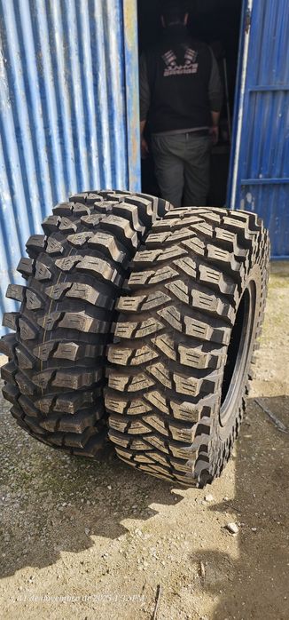Maxxis trepador 37x12.5x17
