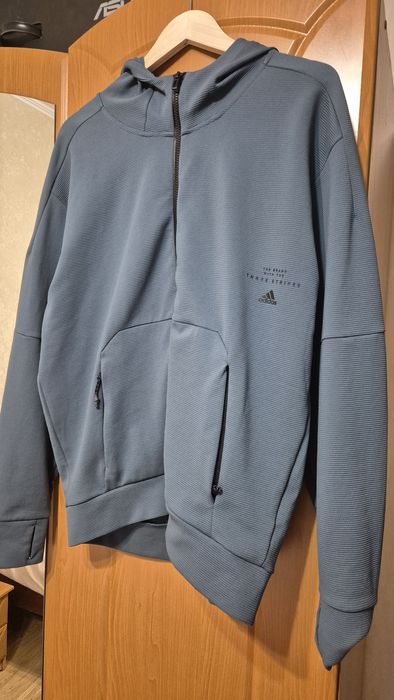 Чоловічий реглан Adidas Must Haves Aeroready