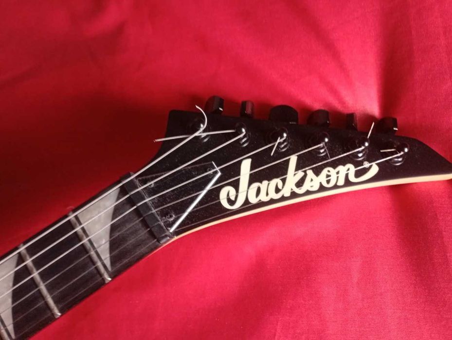 Jackson Flying V