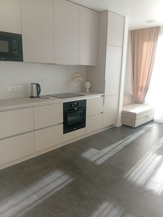 Подобова оренда квартири бізнес-класу, ЖК Madison. З-ка ,,Порошинка,,