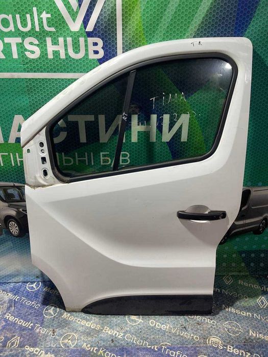 Двері передні Дверь Дверка Renault Trafic 3 Opel Vivaro 2014-