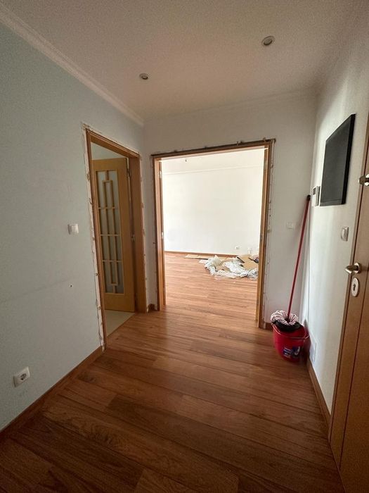 Vendo portas completas em bom estado (1 dupla e 2 simples)