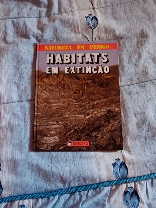 Livro de habitats em extinção