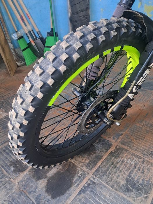 Ендуро Шинерай 250