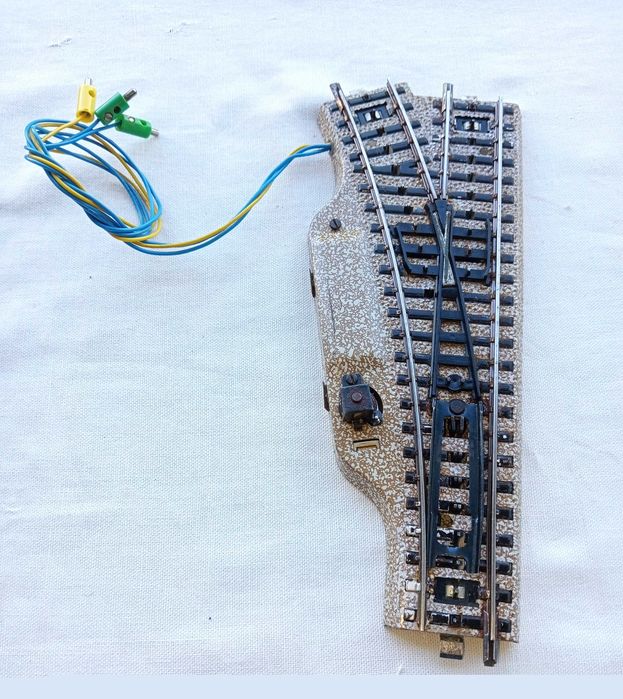 MARKLIN 5203, Desvio esquerdo eléctrico