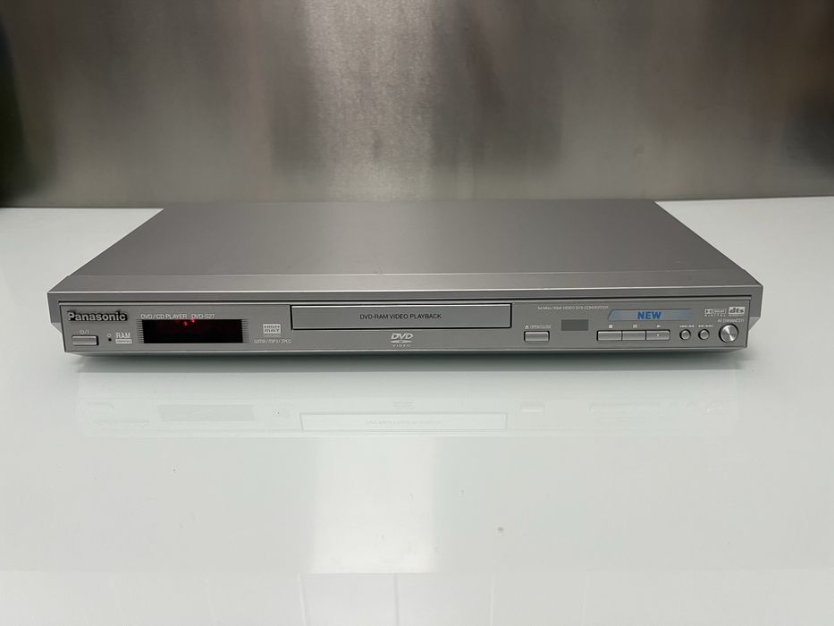 PANASONIC DVD-S27 / dvd/cd player