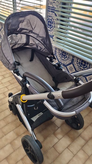 Carrinho de Bebé Trio/Combinado Vertbaudet Bicity+ (Cadeira + Ovo) – Excelente Estado