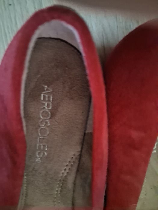Sapatos quase novos