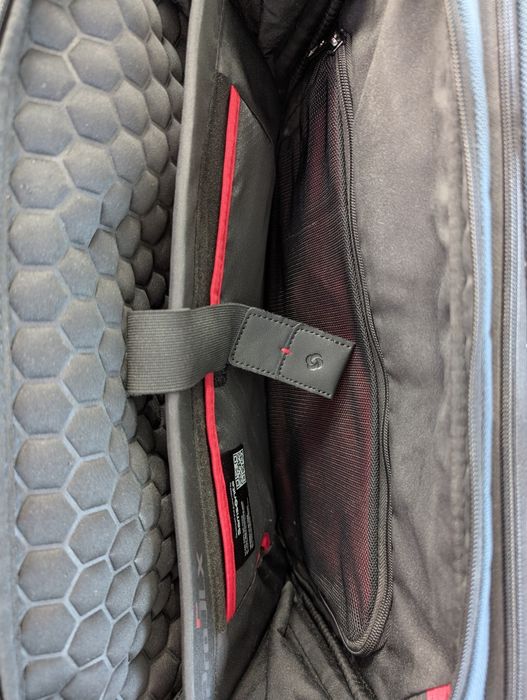 Samsonite Pro DLX-5 Briefcase 15.6''