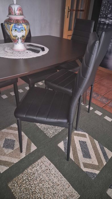 Mesa de Sala com 6 cadeiras