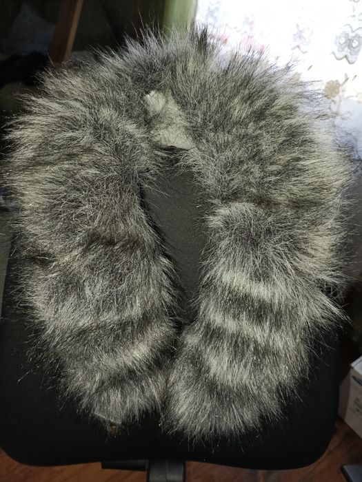 Хутро штучне на капішон, мех на капюшон, меховый воротник