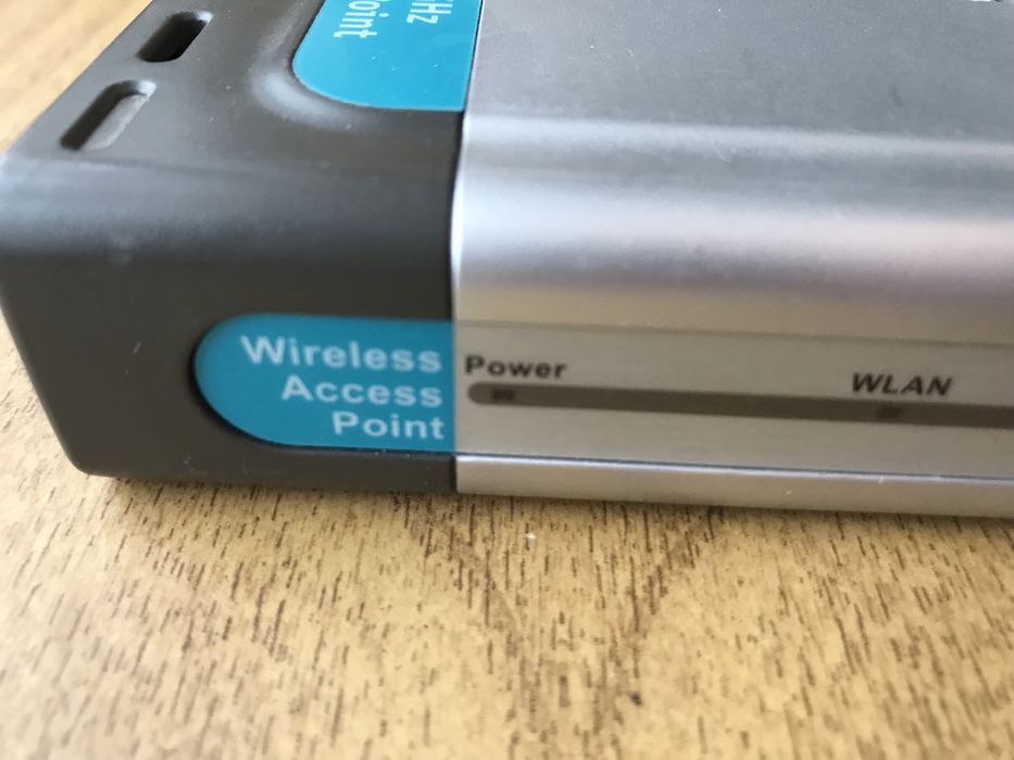 Роутер D-Link DWL-G700AP