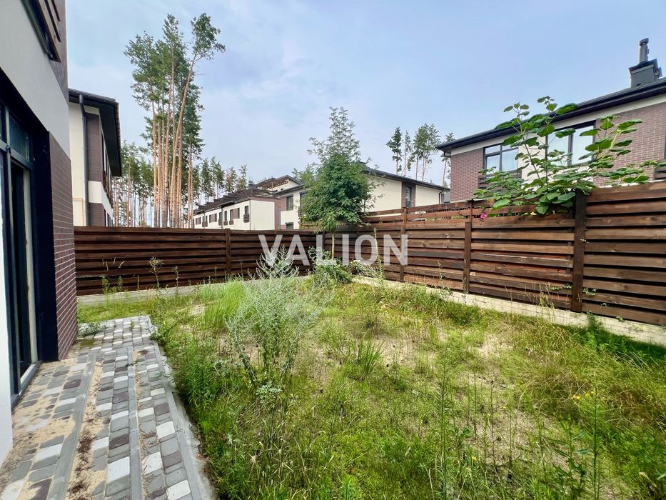 Продаж дуплексу в котеджному містечку біля парку