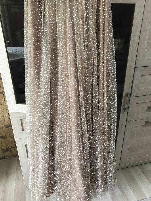 Вечірня довга сукня