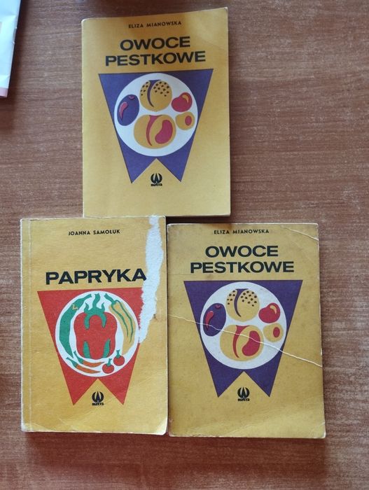 Owoce pestkowe papryka po 5zl