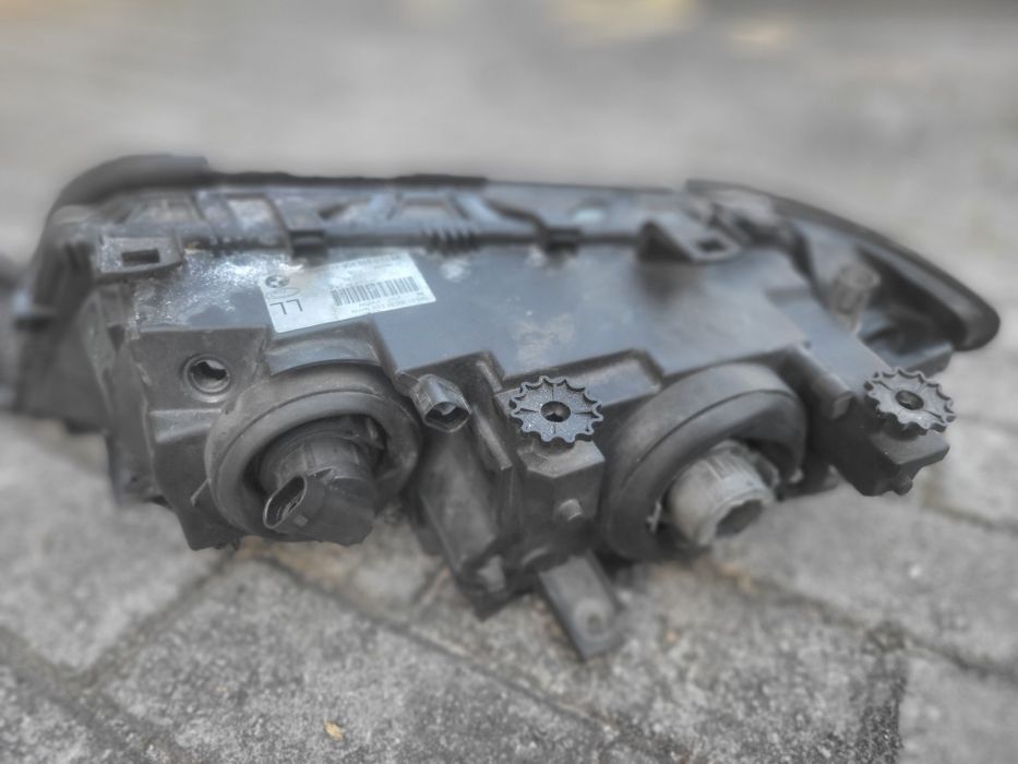 Vendo faróis E46 150cv facelift