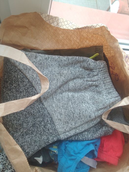 2 torby pełne ubrań na jesień zima prom 140 zł