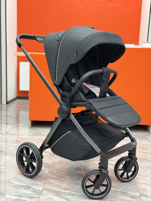 Прогулянкові візочки Cybex Carello Chicco Прогулянкова коляска Візок
