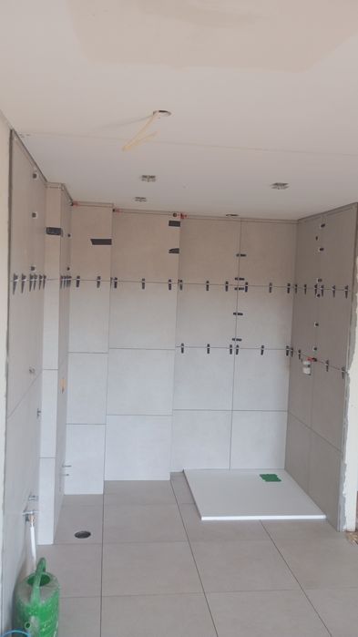 Pedreiro ,trolha,pichileiro,Pladur,instalação vinílico ,biscates