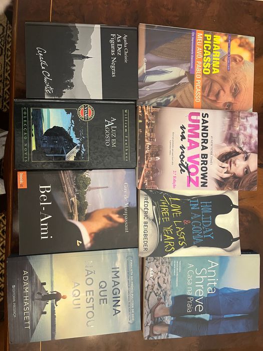 Conjunto de Livros