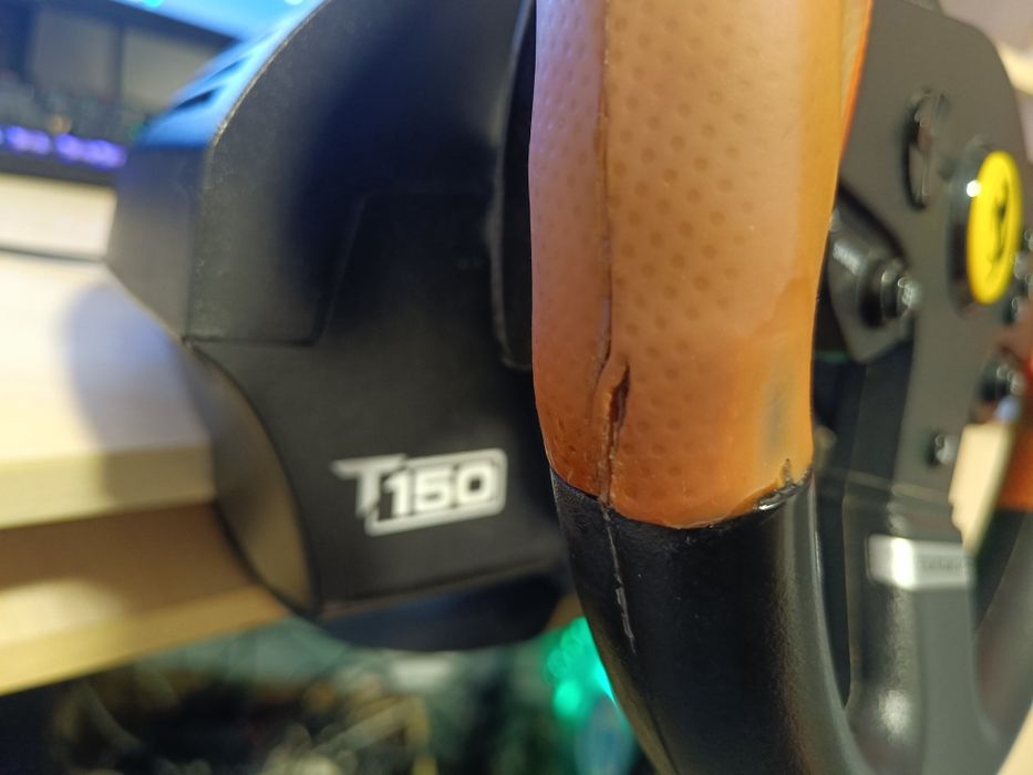 Kierownica Thrustmaster T150 + pedały T3PM