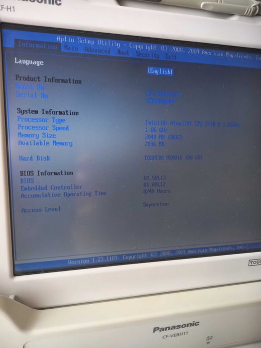 Планшет Panasonic CF H1, докстанція