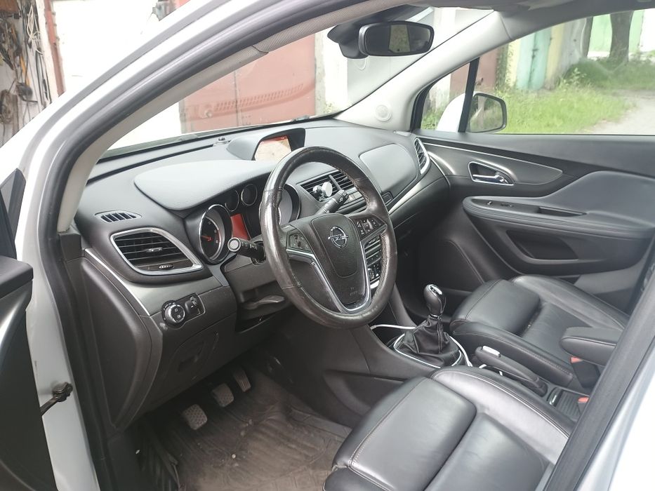 Samochód Opel mokka 1,7