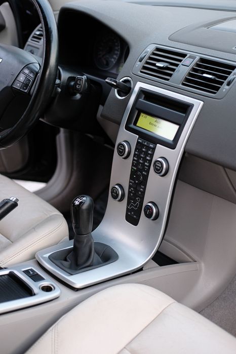 Авто Volvo V50 1,6D