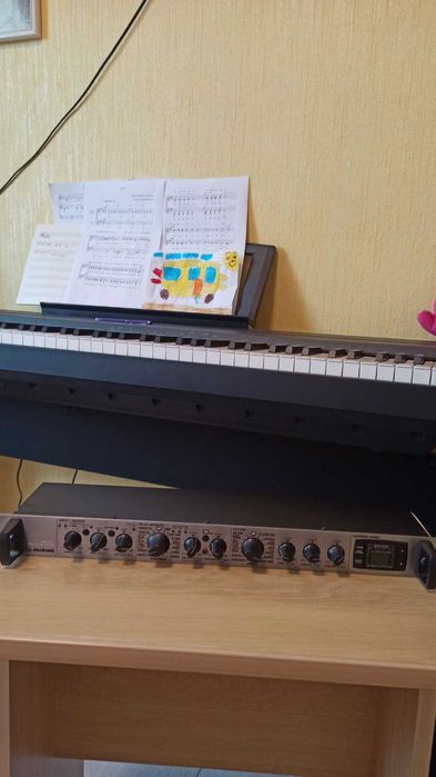 Процесор ефектів TC Electronic M350