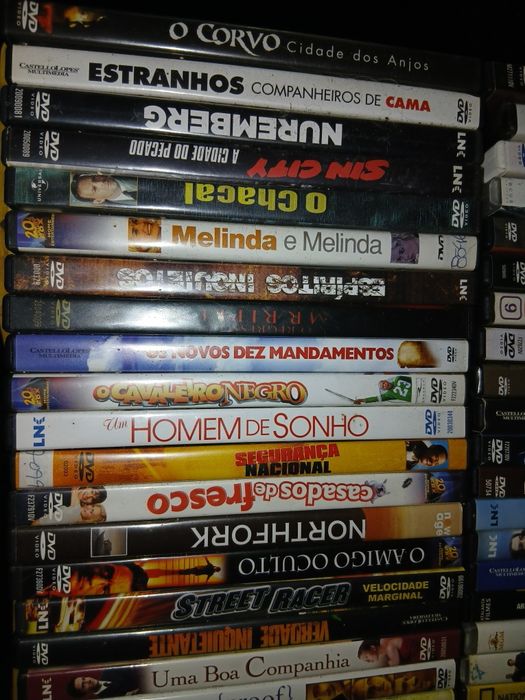 Conjunto 80 DVd filmes diverso 50 €
