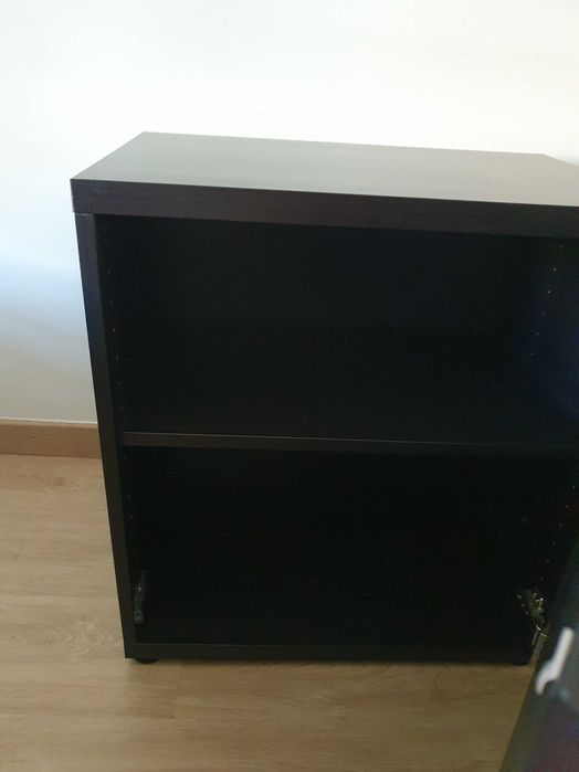 Conjunto de dois Móveis ikea