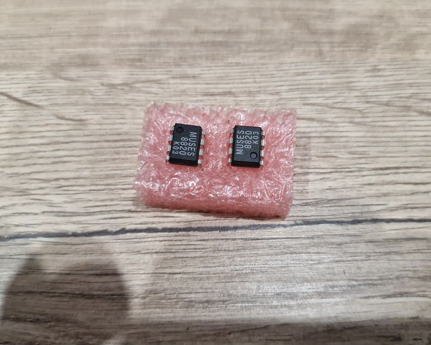 Операционный усилитель muses 8820 OPA1656