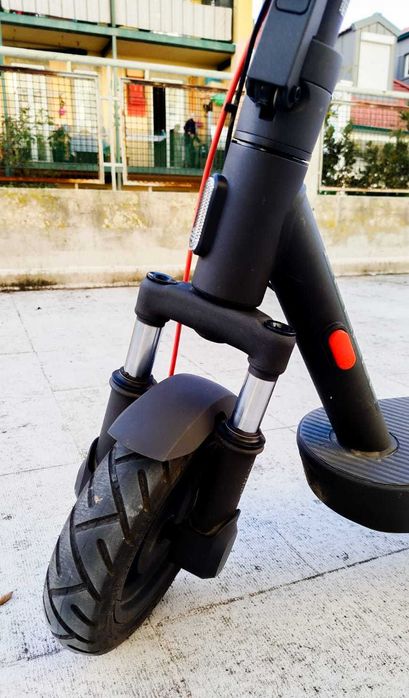 Trotinete XIAOMI 5 Pro / Trotinete XIAOMI 4 Pro
