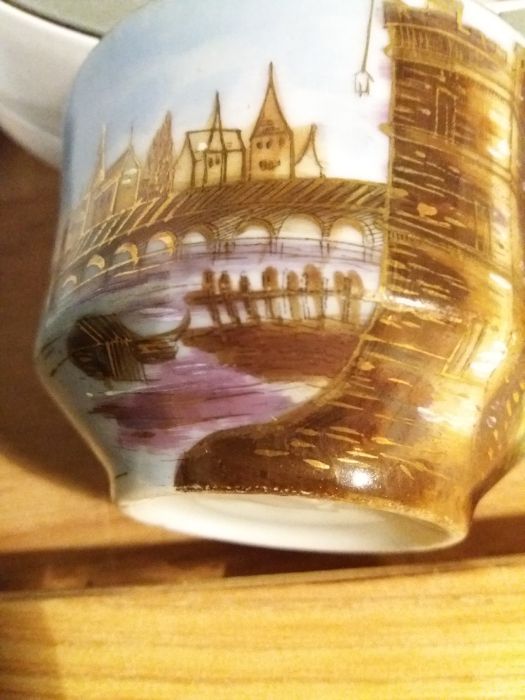 Taça muito antiga vidro e metal/ chavena de chá .muito antiga de vitri
