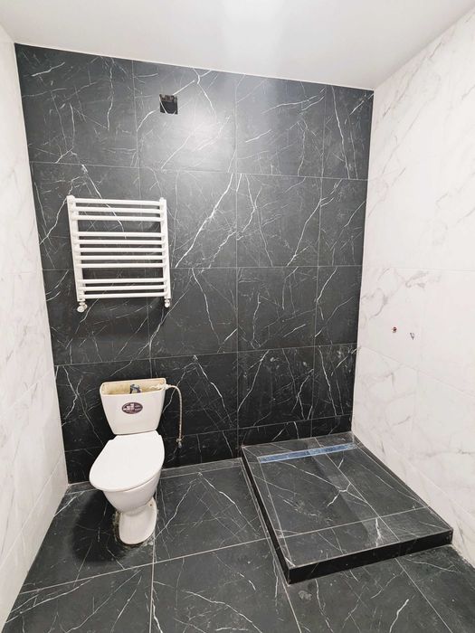 з РЕМОНТОМ по вул. Івасюка в ЖК Водограй