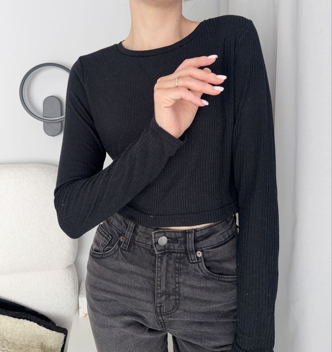 Crop top czarny długi rękaw