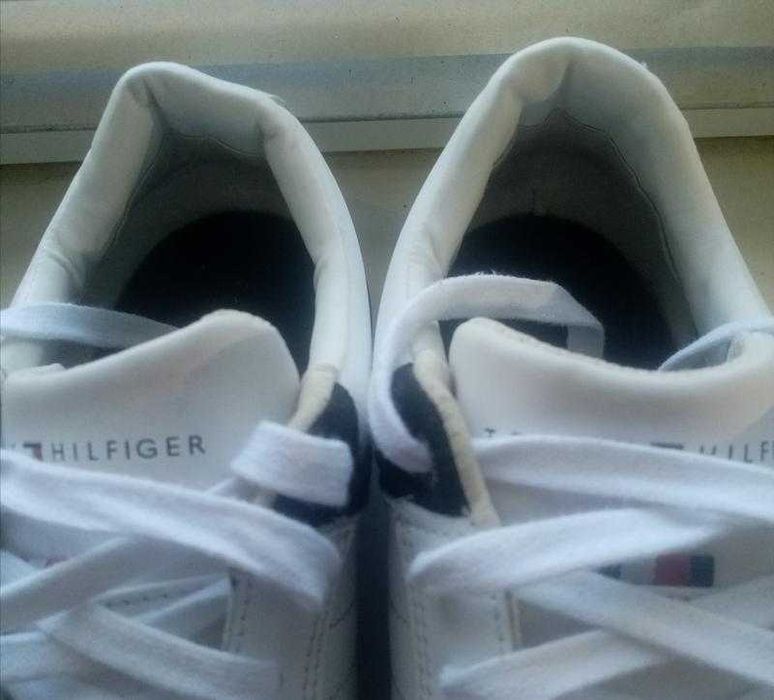 Чоловічі шкіряні кросівки tommy hilfiger (оригінал)