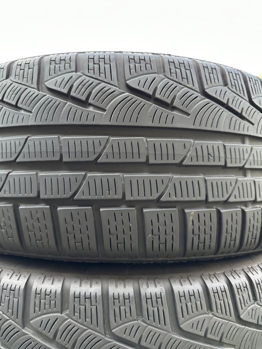 235/55/18 Pirelli Sottozero Winter 210