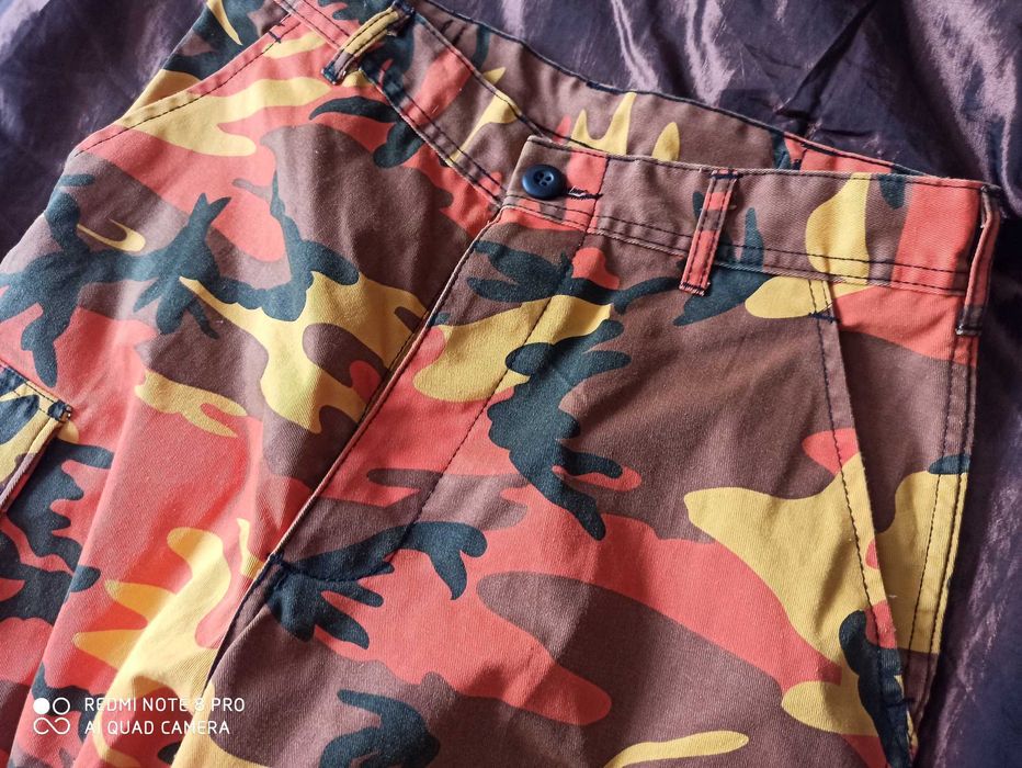 Spodnie Khaki moro nietypowe