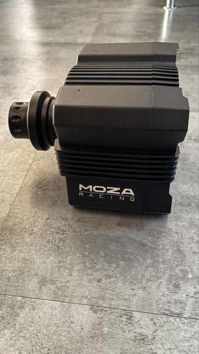 Moza R5 - baza kierownicy