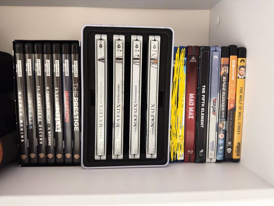 Blu-ray плеєр Panasonic DP-UB820