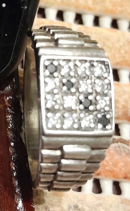 Мужское серебряное кольцо .